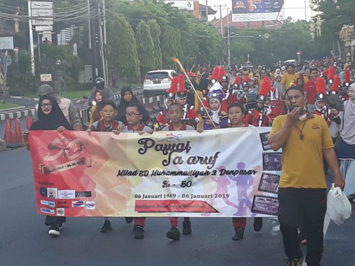 Jalan Sehat Milad ke 50 Tahun SD Muhammadiyah 2 Denpasar