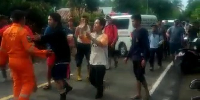 Relawan Muhammadiyah Dijarah Warga dan Diancam di Perbatasan Majene-Mamuju