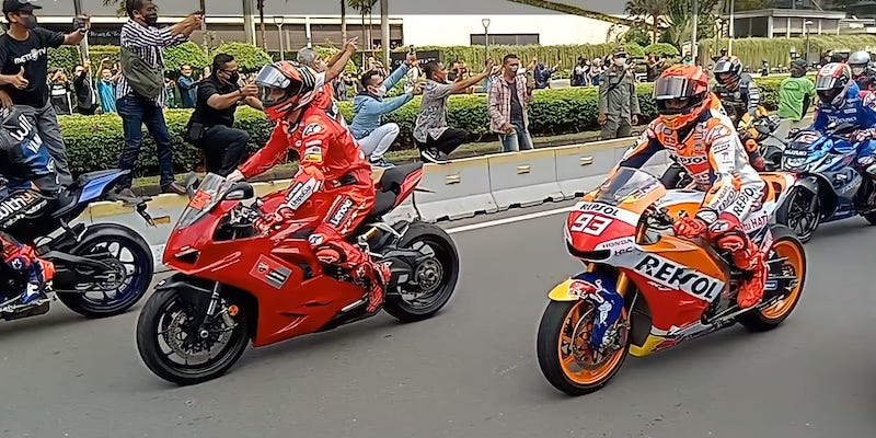 Heboh Parade MotoGP, Warga Jakarta: Lihat Pembalap Duluan Walau Enggak ke Mandalika