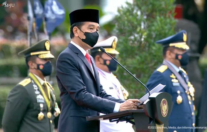 Jokowi Ancam 'Reshuffle' Kabinet Jika tak Belanja Produk Dalam Negeri